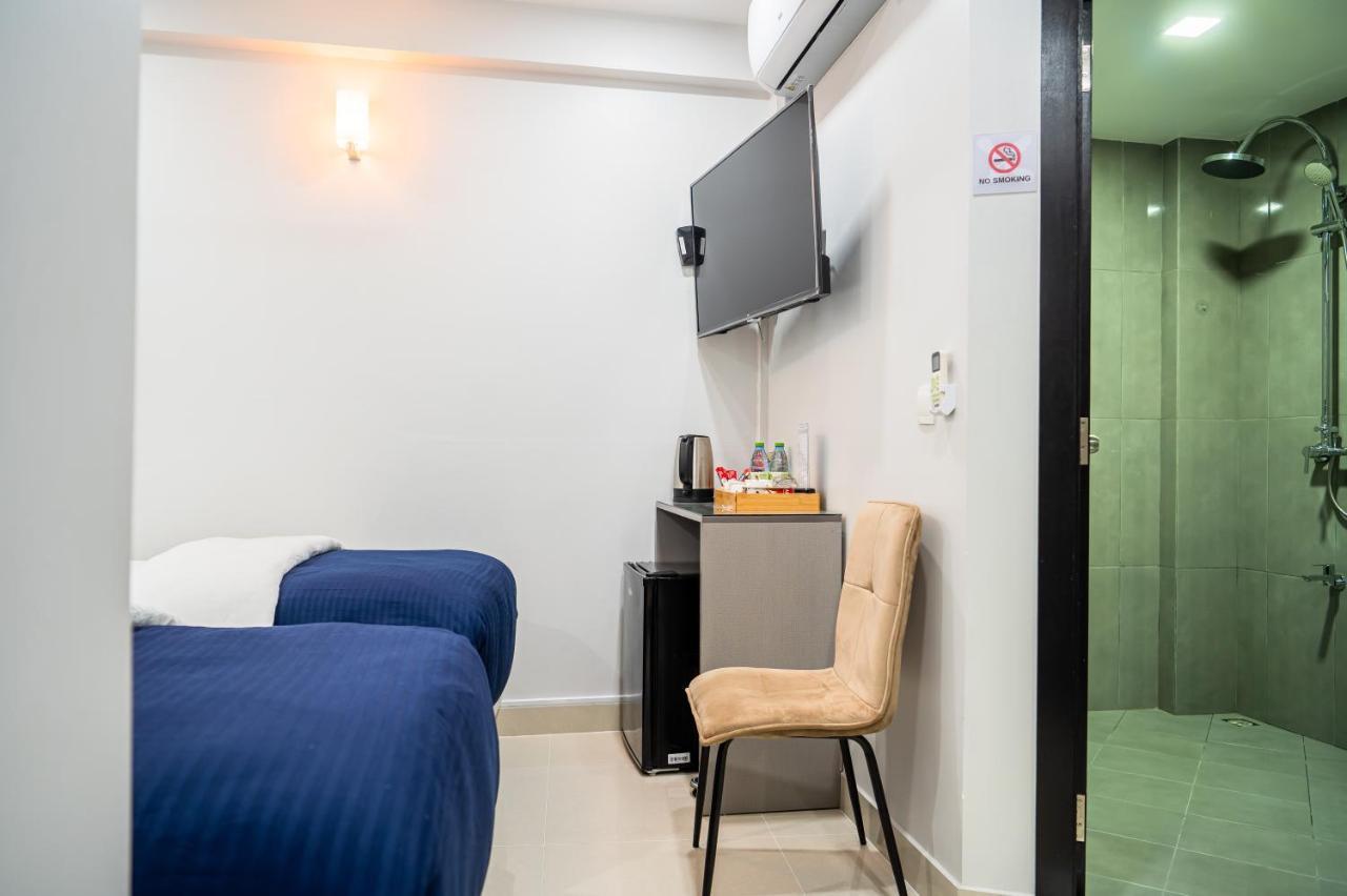 Tour Inn Мале Екстер'єр фото